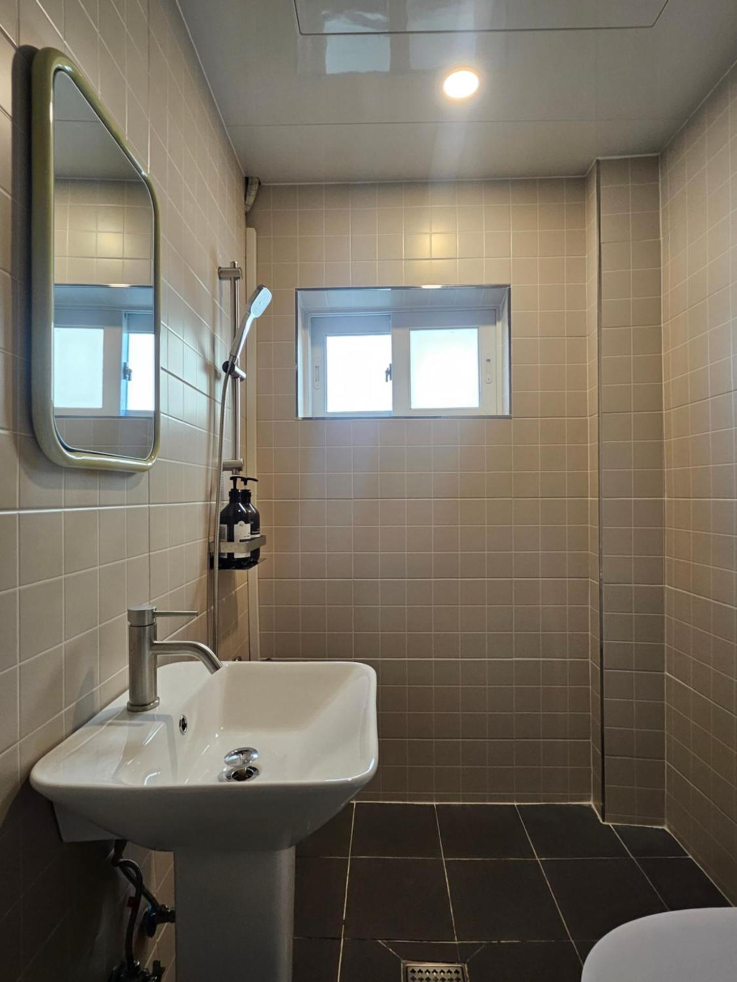 סאוגוויפו Mido Hostel מראה חיצוני תמונה