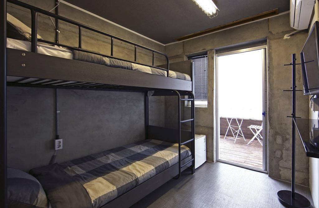 סאוגוויפו Mido Hostel חדר תמונה